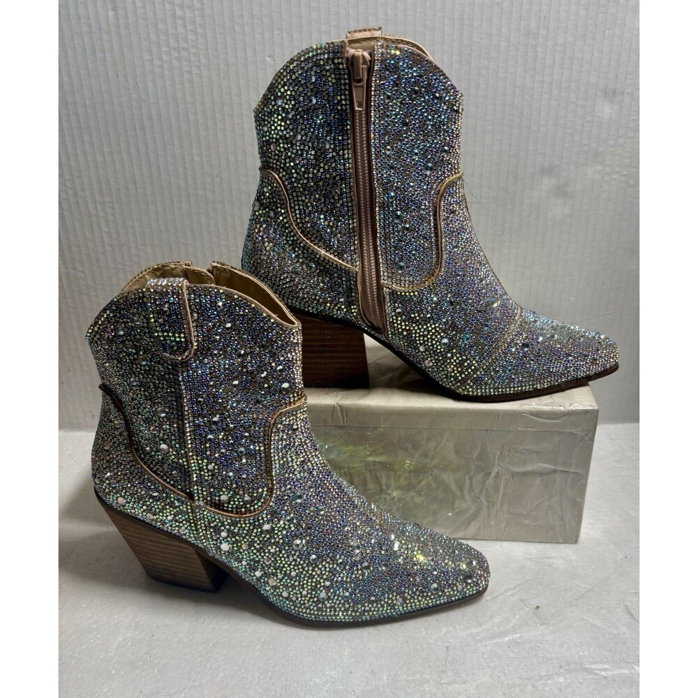 Harlow Rhinestone  Boots NWON Matisse Western Cowgirl Boots Clear Silver Size 6